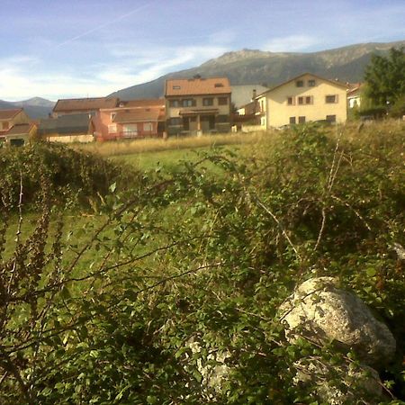 Parque Sierra Norte Раскафриа Экстерьер фото